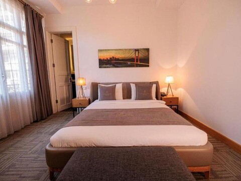 지한기르 레지던스