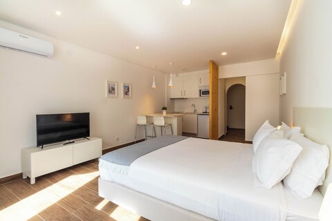 더 내비게이터 - 오션 하이츠