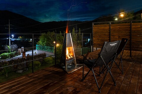 가평 더스틸펜션