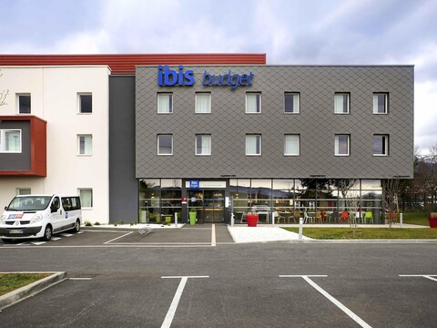 이비스 버짓 생 제니 푸이 제네바