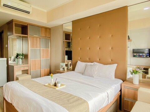 오아시스 치카랑 아파트먼트의 브라운 톤 스튜디오