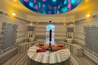 VIP Cleopatra Turkish Bath in Hurghada Spa 45-Minute Massage