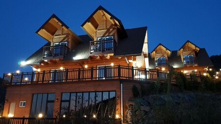 보령 숲속애통나무마을펜션