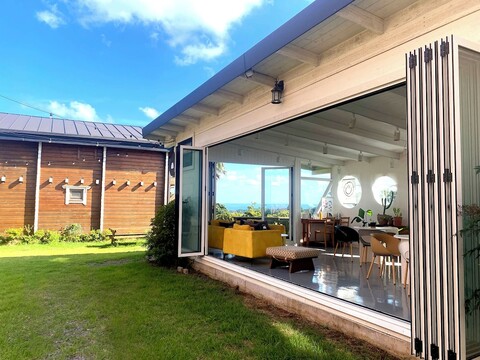 티파니에서 아침을 펜션