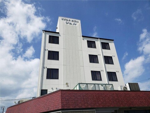 Business Hotel Shell