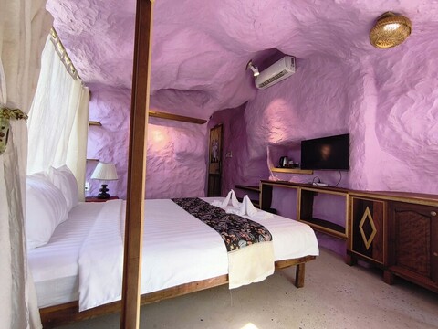 옥시 홈스테이, 무이네