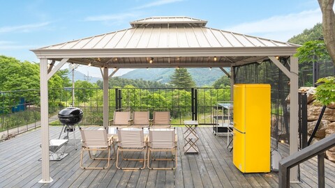 가평 동반84 글램핑&풀빌라 카라반 펜션