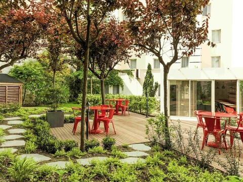 이비스 파리 가르 드 노르 라 파예트 10엠므