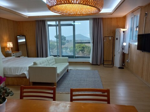 제주 거문오름오디하우스펜션