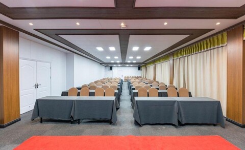 Shanshui Trends Hotel (Changsha Wuyi Square Railway Station Store)