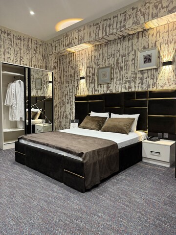 몬틴 프리미어 호텔