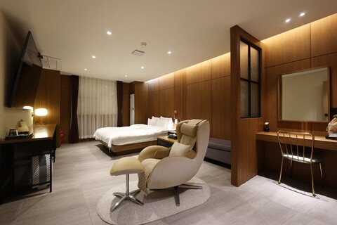 광주 첨단 브라운도트 광주첨단점