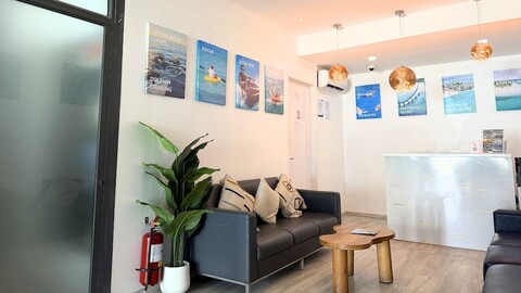 화이트하프 비치 인