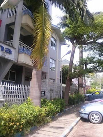 Gloriana Hotel, Garki
