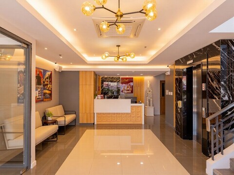 도냐 매너 부티크 호텔