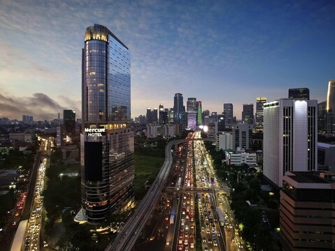 머큐어 자카르타 가톳 수브로토