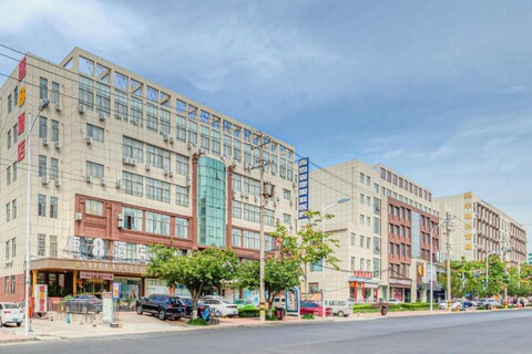 Super 8 Hotel (Qingdao Jiaonan West Coast Bus Terminal Branch)