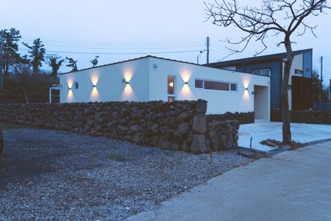 제주 스테이머들감성자쿠지펜션