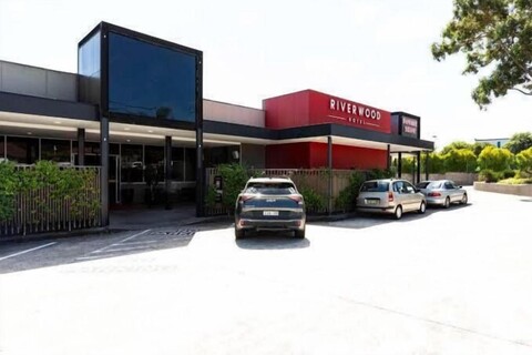 Riverwood Hotel - Adults Only