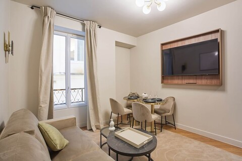 파리/르 마레 중심부의 새로운 아파트먼트