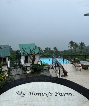 My Honey's Farm