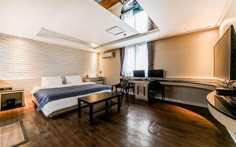 부산 사상 나무늘보 호텔