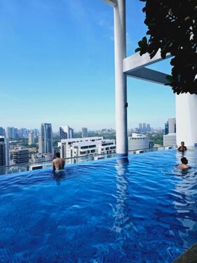 Colony Suites KL by Sopping Centre