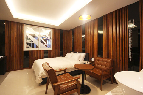 대구 북부정류장 호텔 오늘 드라이브인