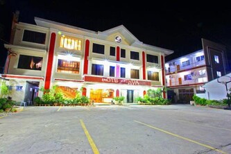 HOTELINDA Suites