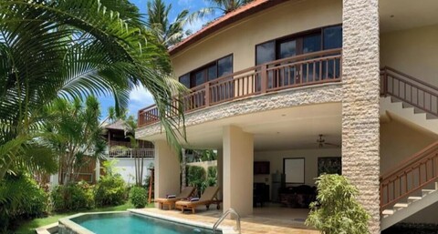 오를로스키 디스커버리 칸디다사 호텔