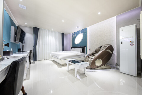 광주 하남 일번지 호텔