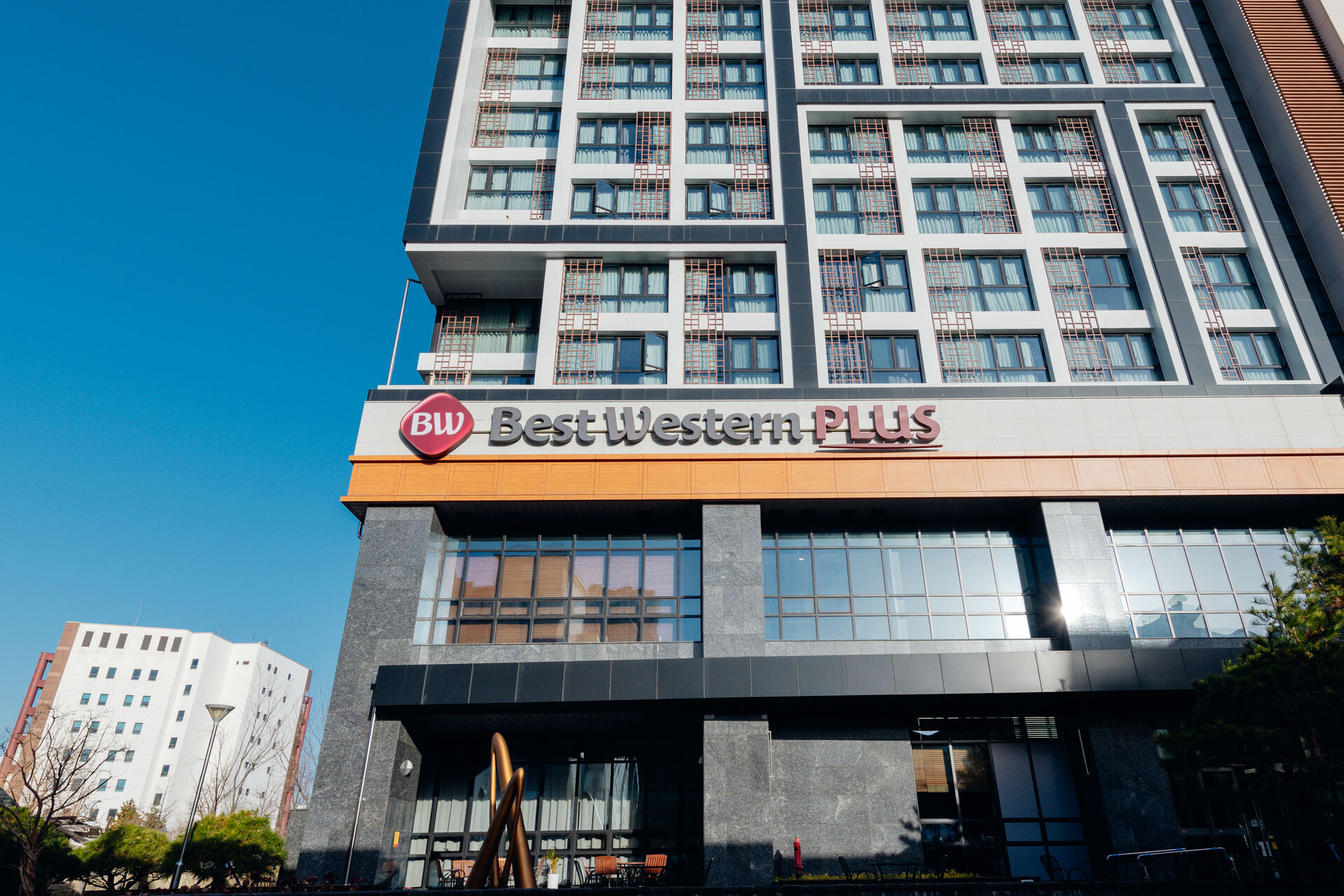 베스트웨스턴플러스전주호텔 외관