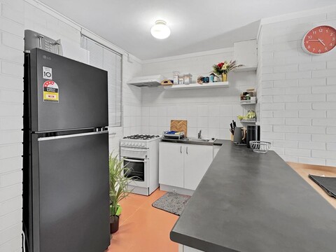 Stylish 1-Bed Apartment Near Fremantle