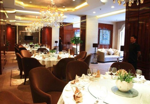 Titan Central Park Hotel