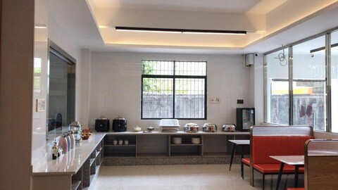 Lanying Hakka Hotel (Guangzhou Baiyun International Airport Branch)