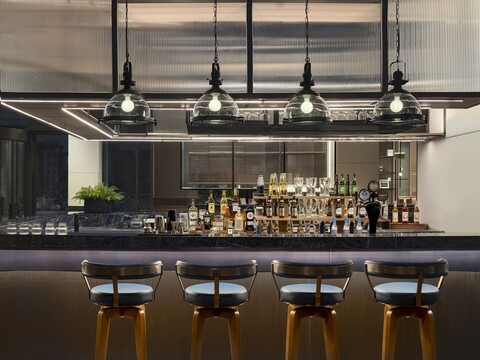 포 포인트 바이 쉐라톤 광저우, 바이윈