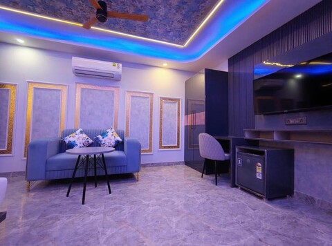 Hotel Armani Suites-Near Aerocity