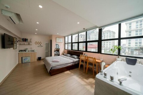 에이미 하우스 - 판보이쩌우