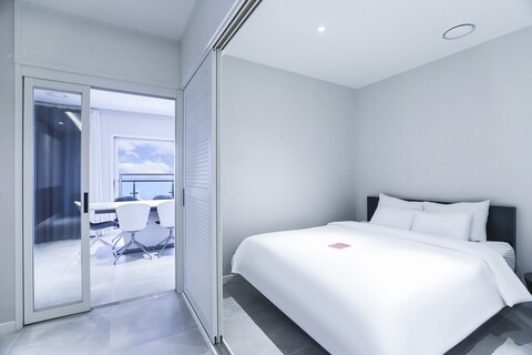 부산송정 호텔 홍단