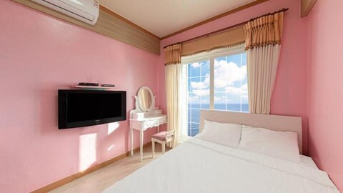 Eoeundol Seascape Pension