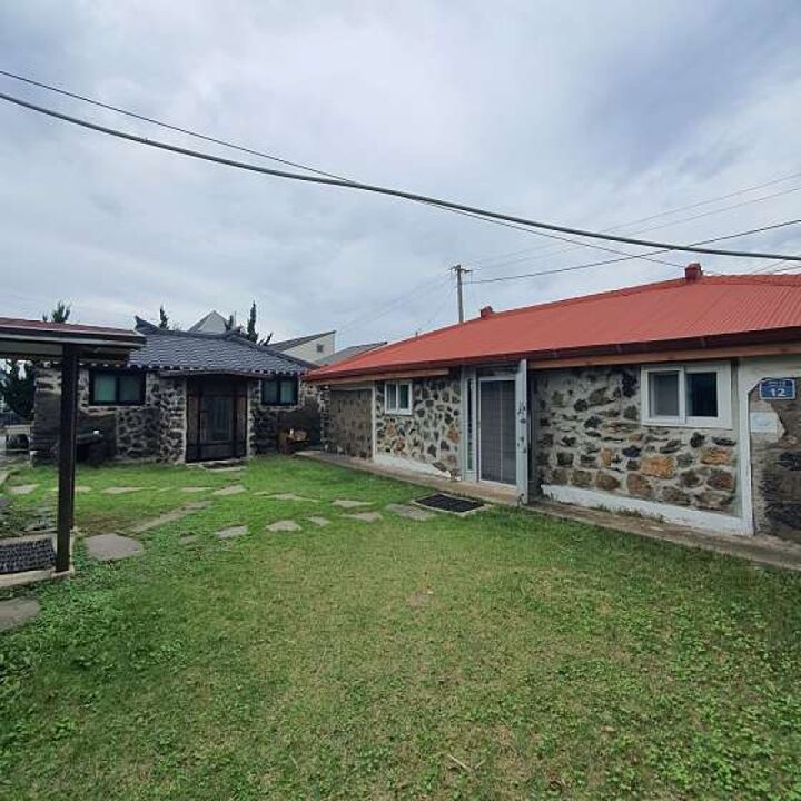 제주 제주돌집탱자싸롱-i