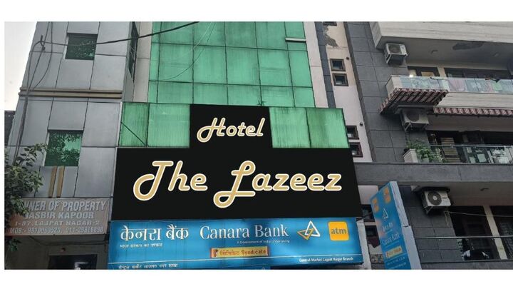 Hotel The Lazeez-i