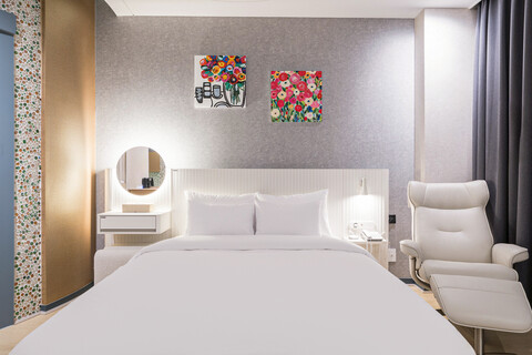 용인 신갈 호텔 숲