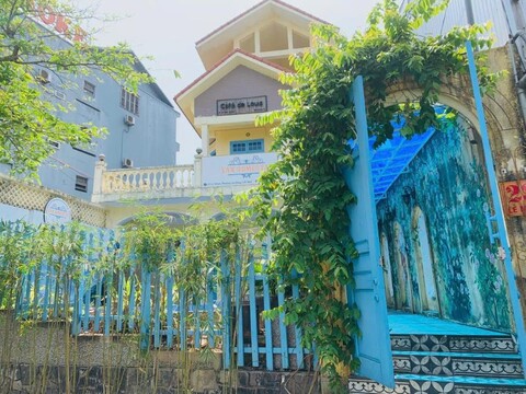 Van Homestay & Villa