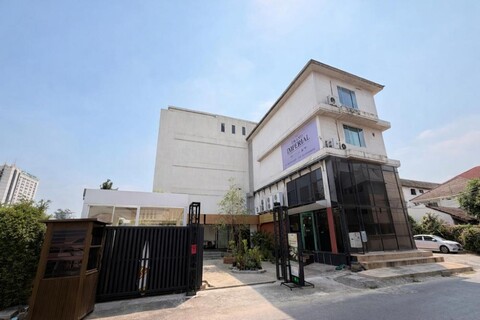 더 그랜드 임페리얼