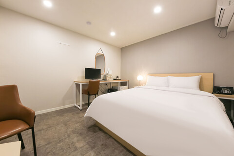 청주 벤호텔 청주대점