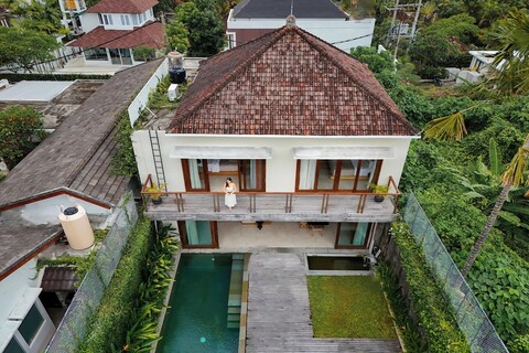 콜릴라 빌라 세미냑 바이 이니 비 호스피탤리티