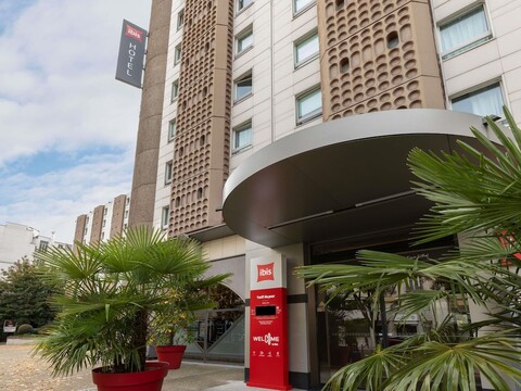 이비스 파리 투르 에펠 캉브론 15엠므