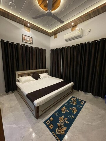 Goroomgo Rudransh Vintage Home Varanasi