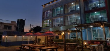 태안 풀하우스펜션